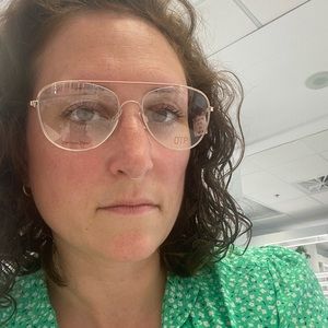 Meet your Posher, Marie-laurence